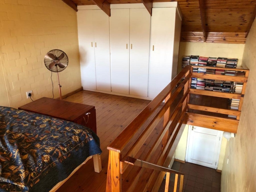 To Let 1 Bedroom Property for Rent in Kenilworth Western Cape